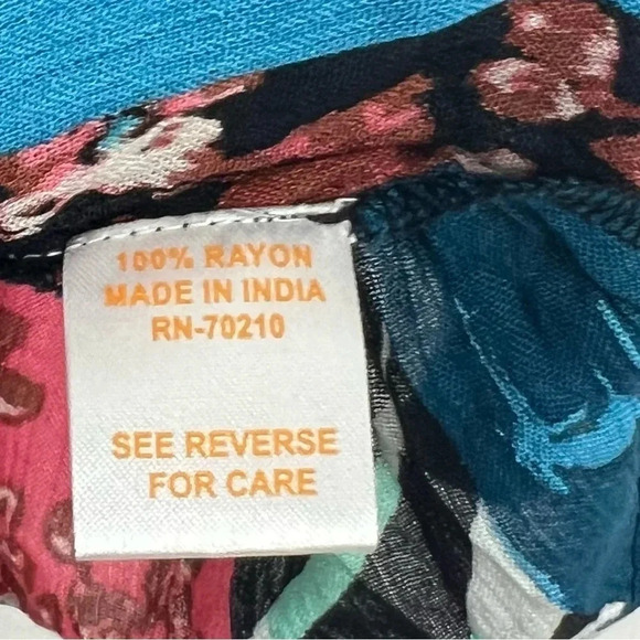 LA Cera Women’s L 3/4 Sleeve Patchwork Multi Color Button Up Tunic Top - Picture 9 of 10